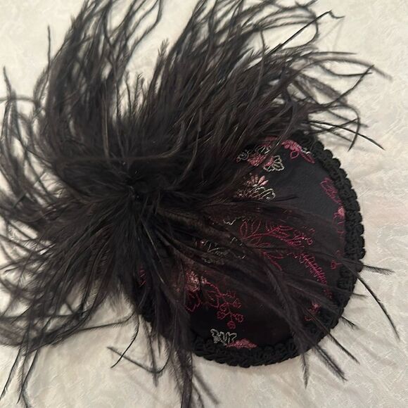 Taissa Lada Handmade Feather Fascinator Maribou Satin Lace Purple Black Hat Clip main image 5